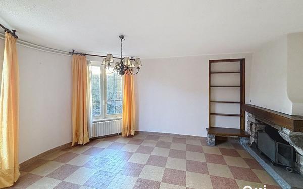 Maison à vendre    3 pièces • 149 m2 Brioude