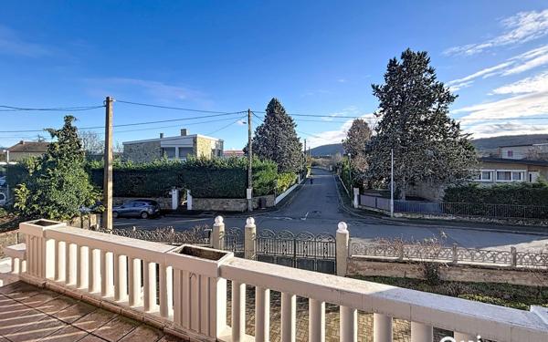 Maison à vendre    3 pièces • 149 m2 Brioude