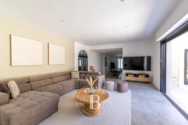 Mauguio, Maison de ville  200 m² à vendre