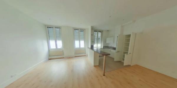 APPARTEMENT T3 A LOUER - LYON 3EME ARRONDISSEMENT Jussieu 77.46 m 2 1 250 € charges comprises par mois