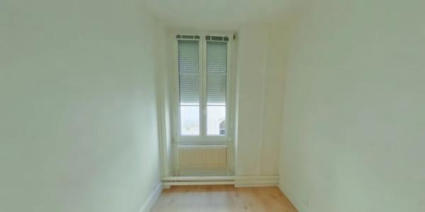 APPARTEMENT T3 A LOUER - LYON 3EME ARRONDISSEMENT Jussieu 77.46 m 2 1 250 € charges comprises par mois