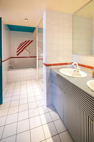 Maison d architecte de 310,80 m²