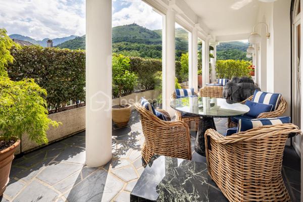 Maison d architecte de 310,80 m²