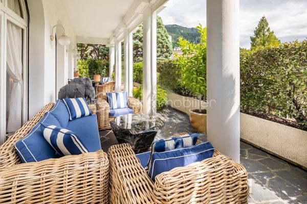 Maison d architecte de 310,80 m²