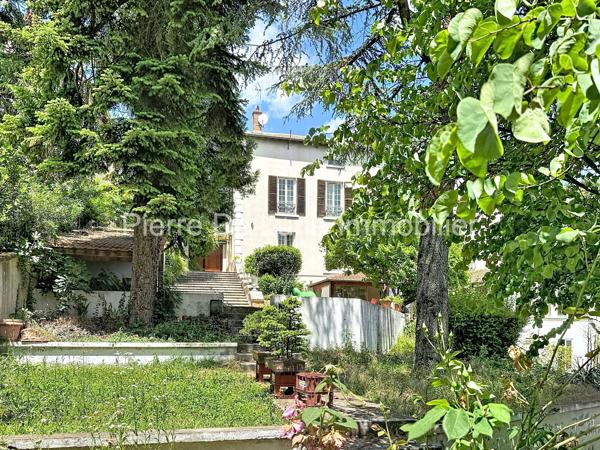 Maison À vendre 10 pièce(s) 426 m²