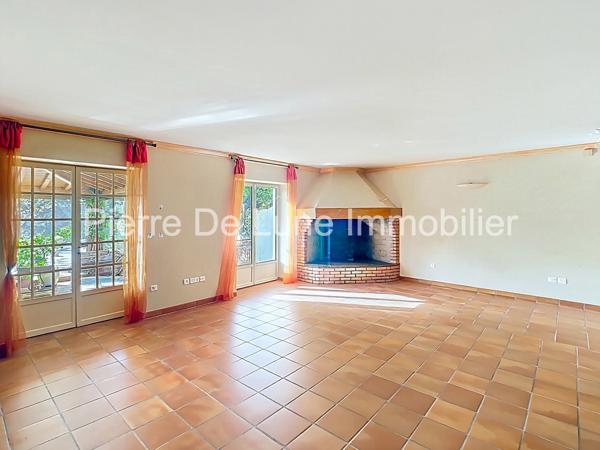 Maison À vendre 10 pièce(s) 426 m²