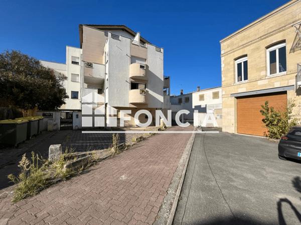 Location Parking - 72/72 TER RUE FONFREDE Bordeaux 33800