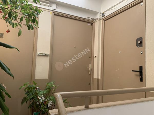 Appartement T2 - 47m² - en dernier étage - Toulon secteur Brunet