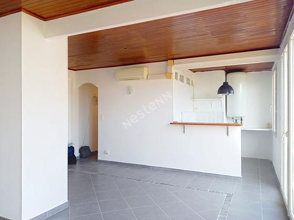 Appartement T2 - 47m² - en dernier étage - Toulon secteur Brunet