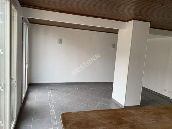 Appartement T2 - 47m² - en dernier étage - Toulon secteur Brunet