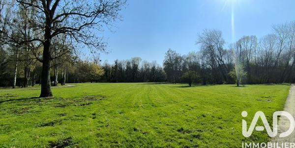 Terrain à vendre 250 m² Condé-Sainte-Libiaire