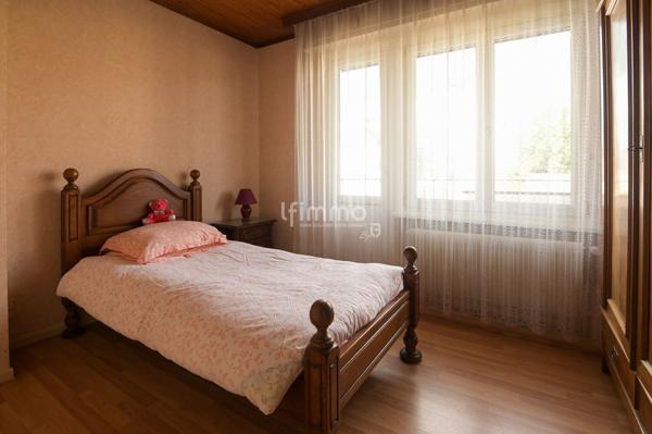 Belle maison 5 pièces de 104 m² env. sur 3,40 ares.