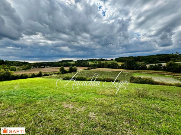 Maison avec piscine sur 5 hectares de terrain