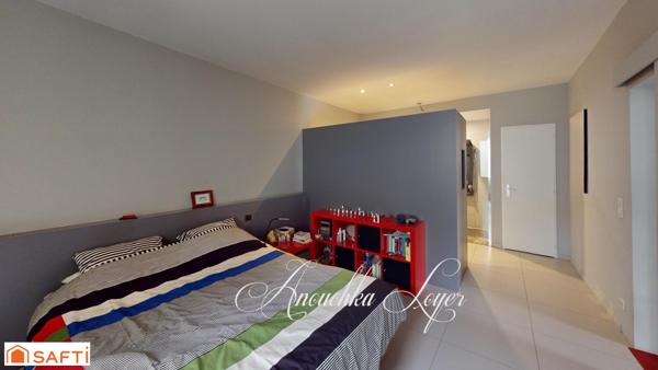 Maison avec piscine sur 5 hectares de terrain