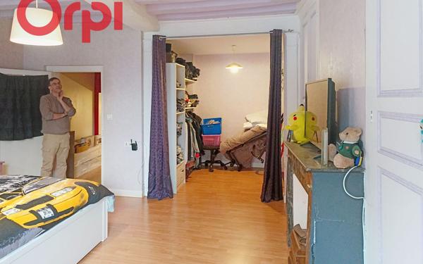 Maison à vendre    4 pièces •  Montoire-sur-le-Loir