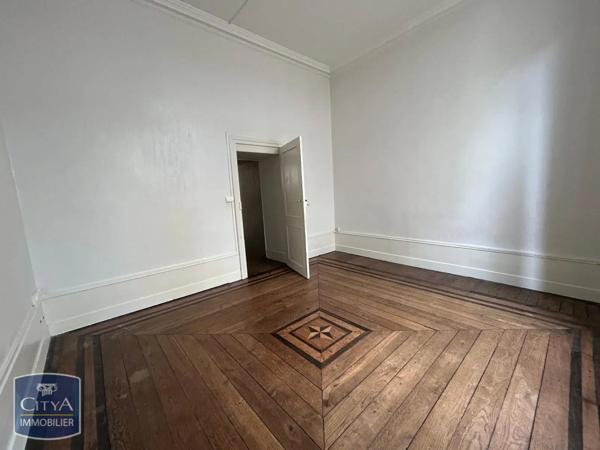 Appartement à louer 6 pièces 191.65m²