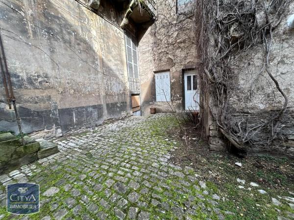 Appartement à louer 6 pièces 191.65m²