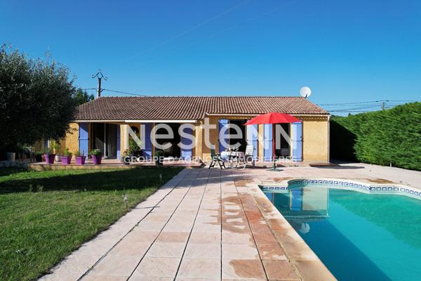 A VENDRE FLAYOSC Maison plain-pied 4 chambres piscine garage