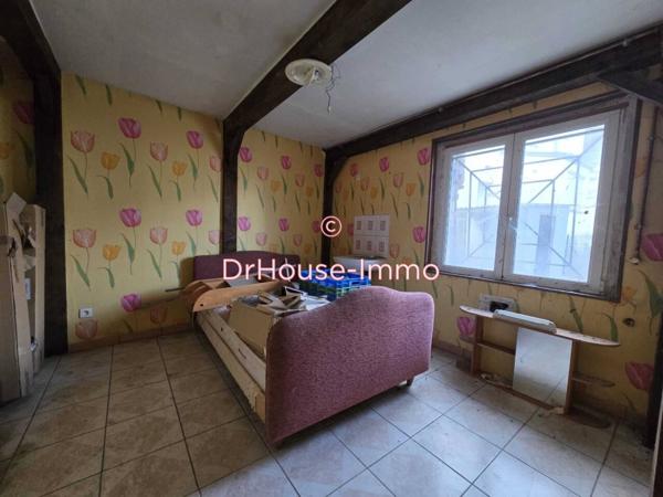 Immeuble à vendre 10 pièces de 200 m²