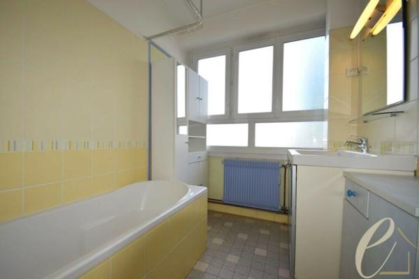 TASSIN Avenue Eisenhower – Appartement T3 de 64 m² avec 2 balcons et une jolie vue dégagée