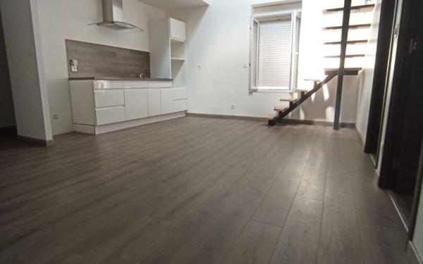 Appartement à louer    3 pièces •  Pont-de-Chéruy
