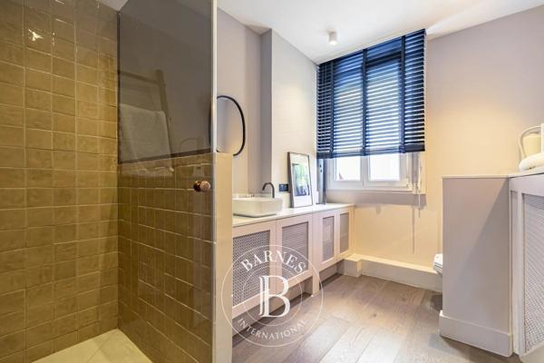 Neuilly-sur-Seine, Appartement 4 Chambres -  164 m² à vendre