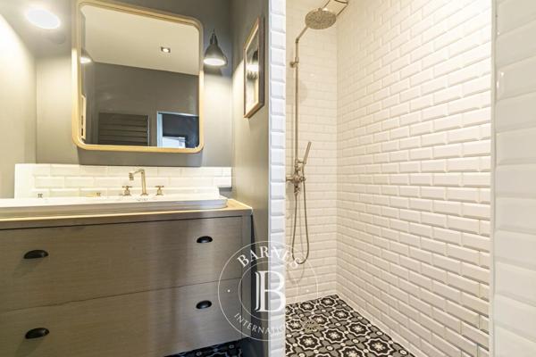 Neuilly-sur-Seine, Appartement 4 Chambres -  164 m² à vendre