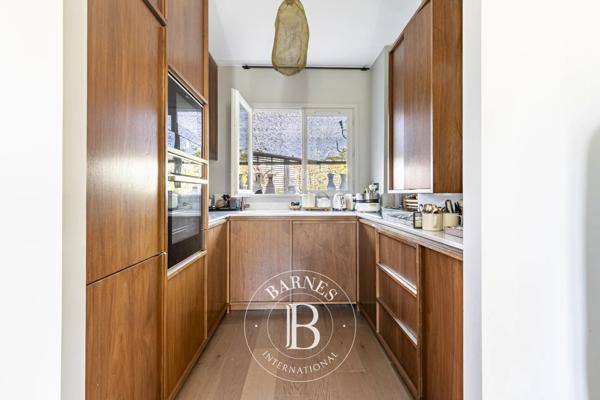 Neuilly-sur-Seine, Appartement 4 Chambres -  164 m² à vendre