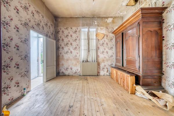 Talence (33400) Maison 5 pièces de 160m2 sur parcelle de 332m2.