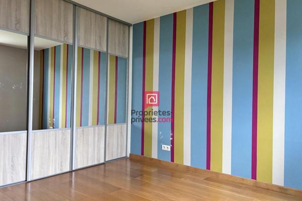 Villa  7 pièces 180 m2 avec piscine et dépendance de 80m² à saint Georges sur Allier