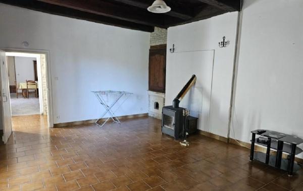 Vente Maison Nanteuil-en-vallee   