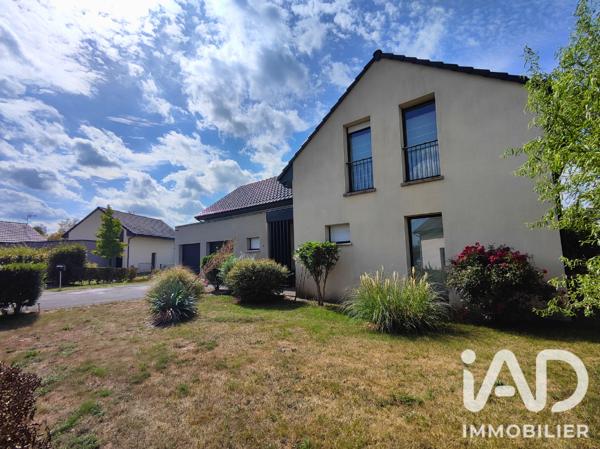 Maison à vendre 7 pièces 240 m² Saint-Amand-les-Eaux