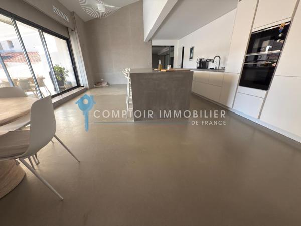 Duplex 6 pièce(s) 4 chambre(s) 275 m²