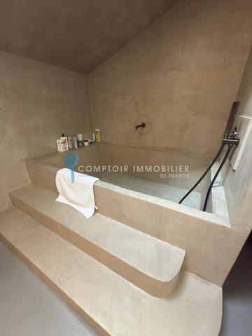Duplex 6 pièce(s) 4 chambre(s) 275 m²