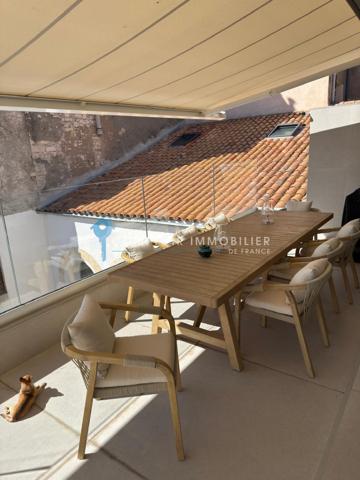 Duplex 6 pièce(s) 4 chambre(s) 275 m²
