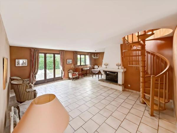 Vente Maison 6 pièces 145 m2 à Soisy-sur-Seine