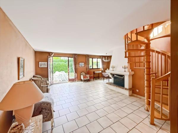 Vente Maison 6 pièces 145 m2 à Soisy-sur-Seine