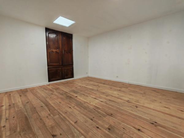 Immeuble à vendre CASTILLON LA BATAILLE (33)