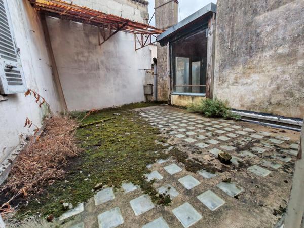 Immeuble à vendre CASTILLON LA BATAILLE (33)