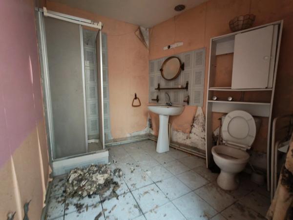 Immeuble à vendre CASTILLON LA BATAILLE (33)