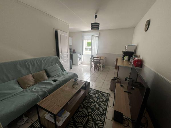 A louer - Appartement T2 avec terrasse et place de parking - Proche Scania et Hippodrome - Angers
