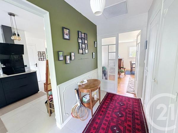 Maison à vendre  5 pièces - 89,90 m 2   SOYAUX  - 16