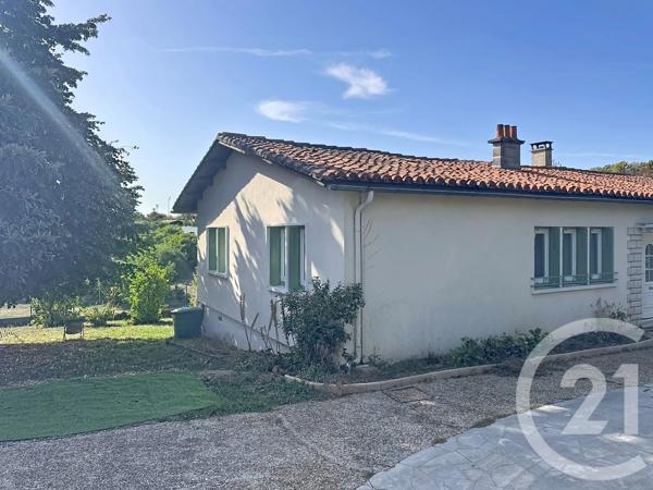 Maison à vendre  5 pièces - 89,90 m 2   SOYAUX  - 16