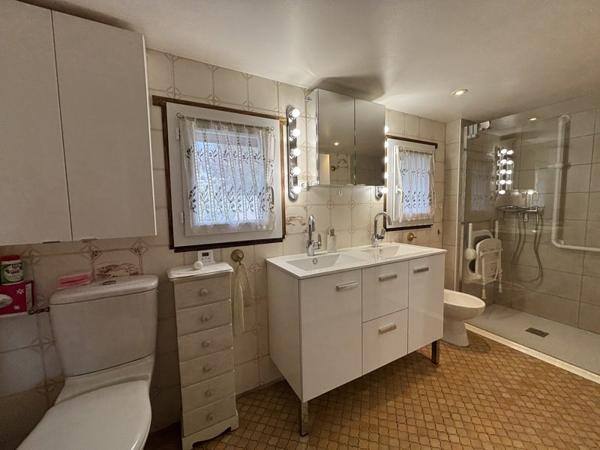 Maison à vendre 169 900 € La Celle 8 p 270 m² DPE D
