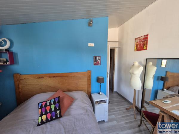 Maison spacieuse de 180 m² sur terrain de 1500 m² avec terrain agricole de 6500 m² à proximité