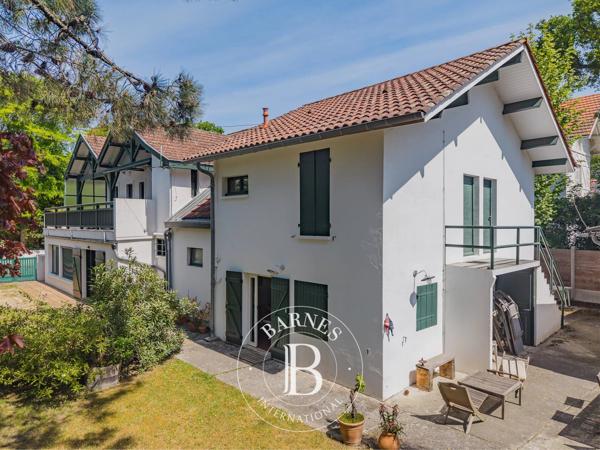 Arcachon, Villa  271 m² à vendre