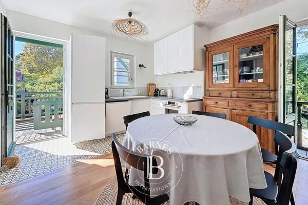 Arcachon, Villa  271 m² à vendre