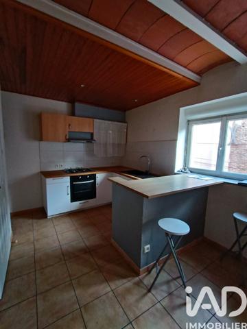 Immeuble à vendre 58 m² Bages