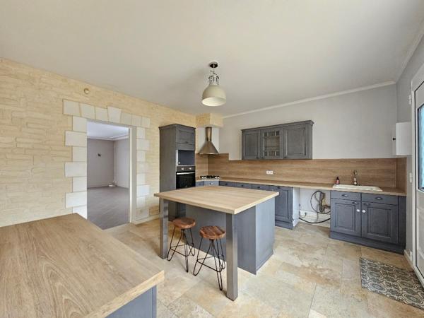 Maison à vendre La Couronne 16400 5 pièce(s) 116 m2