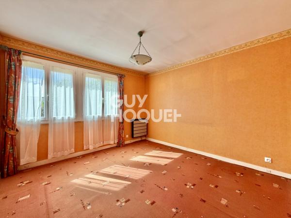 PROCHE N12 ET COMMERCES